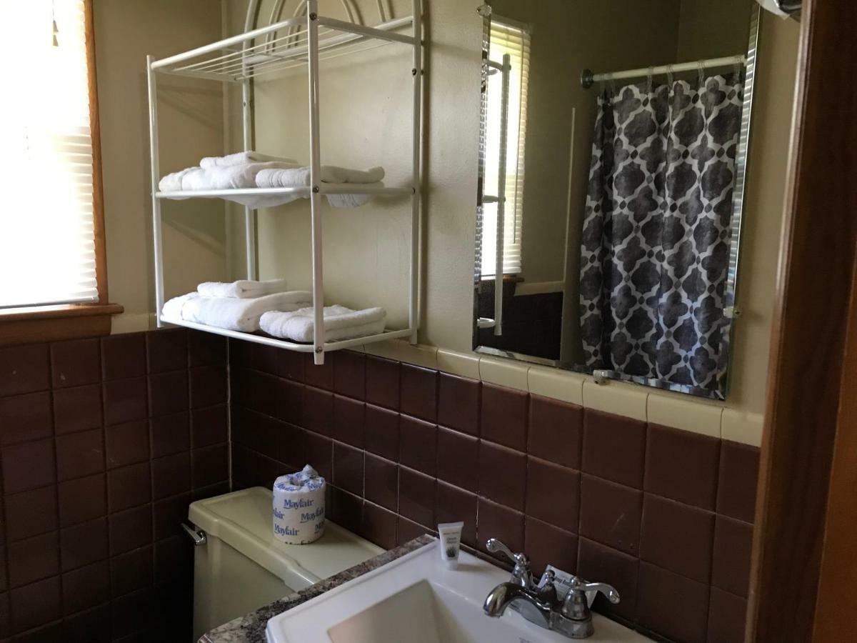 Motel Grand 沙德伦 外观 照片