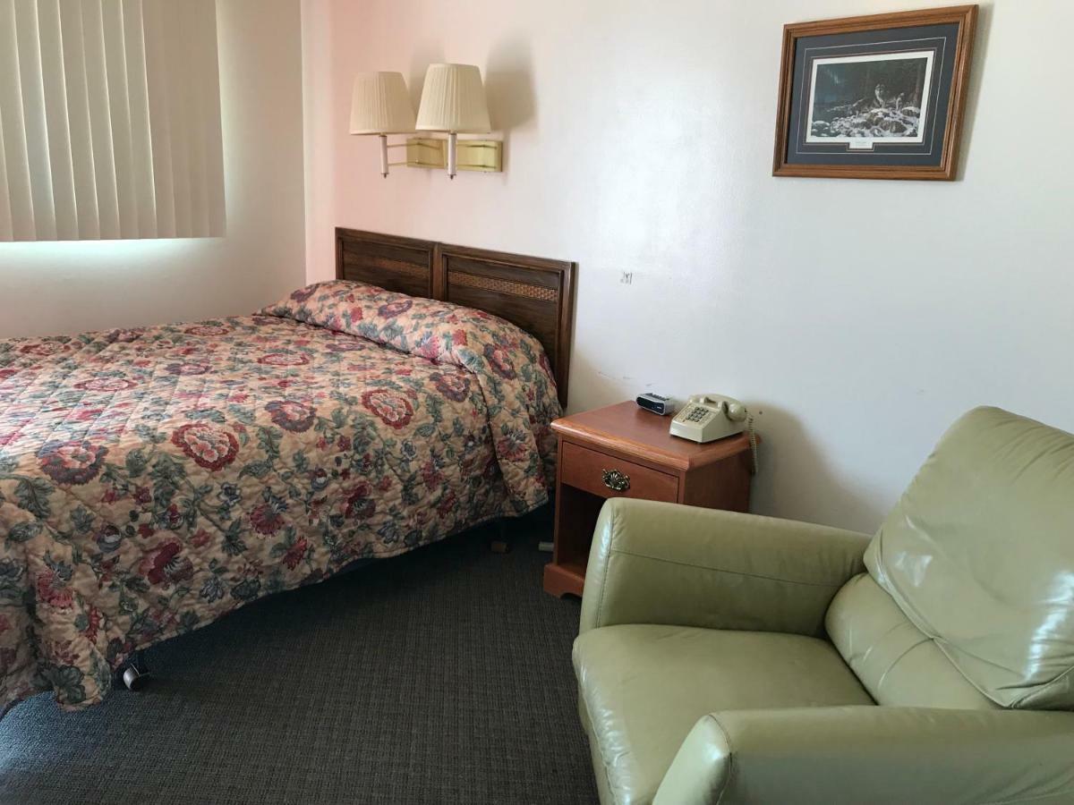 Motel Grand 沙德伦 外观 照片